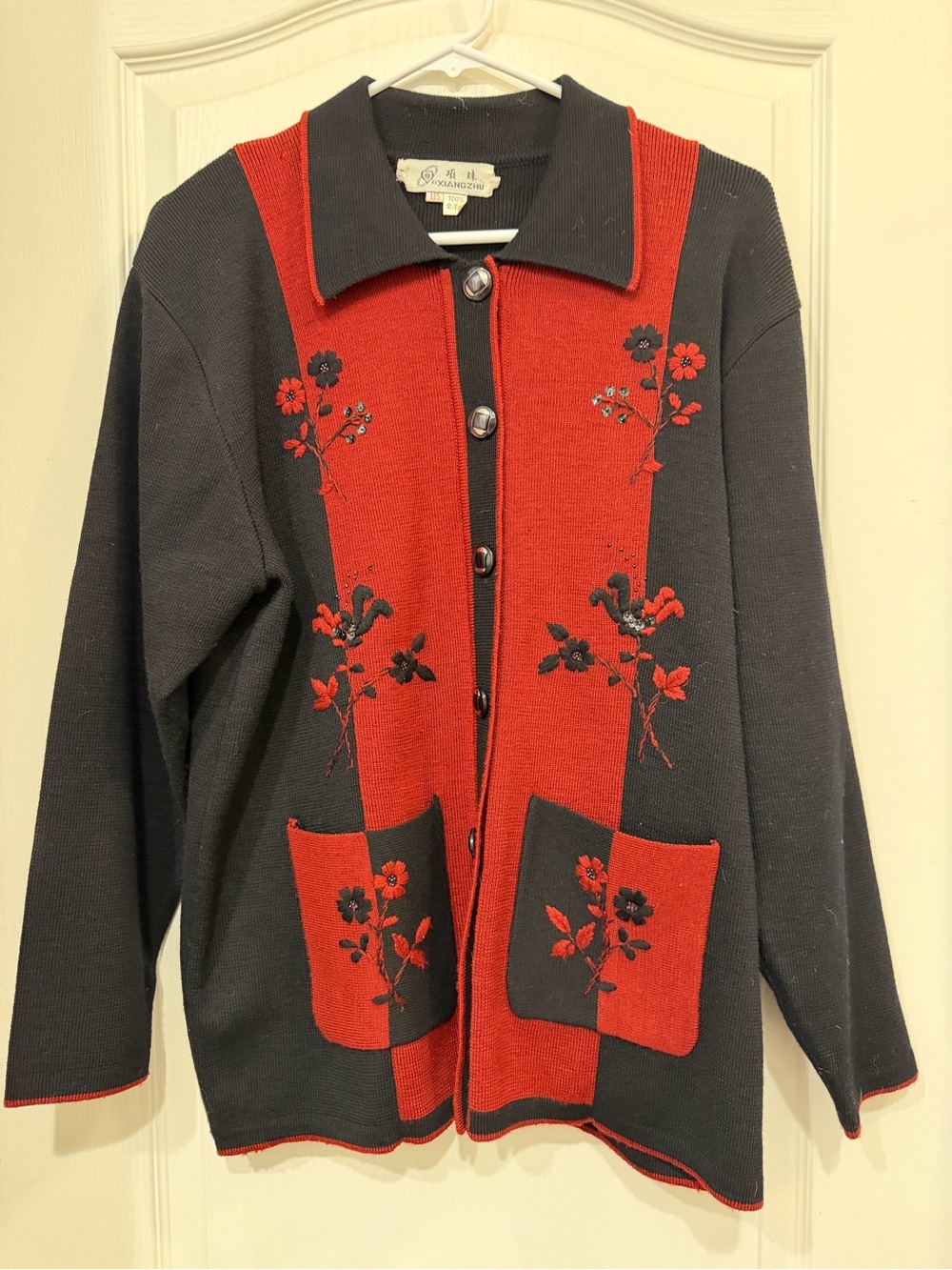 Vintage Xiang Zhu 100% Wool Embroidered Cardigan Red Black Size 115